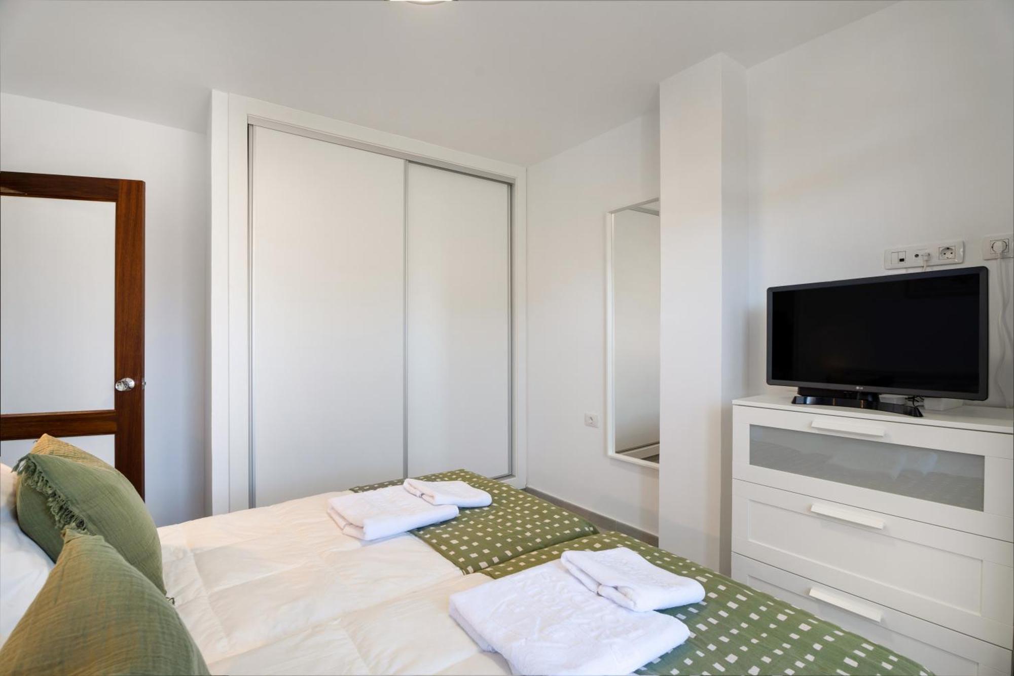 Apto Shasha Los Cristianos By Paramount Holidays อาโรนา ภายนอก รูปภาพ